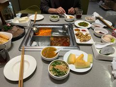 -海底捞火锅(宝龙广场夜宵主题店)