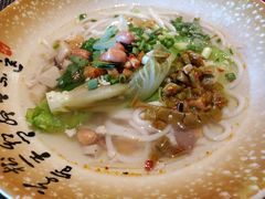 桂林米粉-漓咖啡西餐厅 · 桂林香格里拉