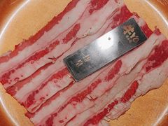 -牛YO寿喜烧·铁板烧和牛火锅自助(市府恒隆店)