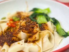 油泼biangbiang面-西域伙伴清真牛肉面(中盛店)