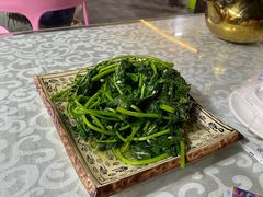 -范饭椰林川湘味海鲜·椰子鸡(三亚湾椰梦长廊店)