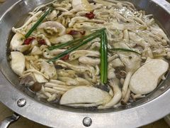 -芭夯兔·无骨兔汤锅(华阳店)