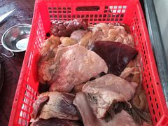 手切牛杂-佳荣老五生态牛肉馆
