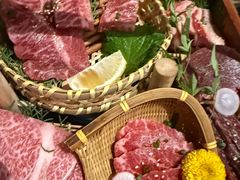 -山川小町·极番烧肉(新地假日广场店)