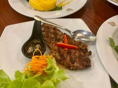-Thai Pothong Restaurant