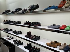 -东荟城名店仓