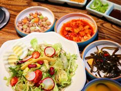 -明洞阿姨·韩式酱蟹烤肉·创意料理(三元桥店)