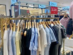 -百盛(万象城店)