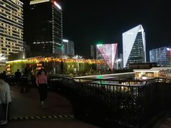 -东方体育中心(地铁站)