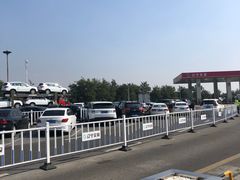 -辽河服务区-停车场