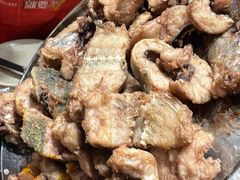 -肖肖酸萝卜鱼火锅(总店)