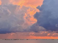 -Sunset Bar(丹绒亚路香格里拉店)