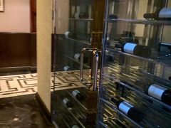 -东方明珠老上海8号餐厅