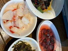 -湘力力小院·鱼汤泡饭(枫林路店)