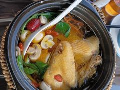 -七的湖·晚芳亭·阳澄湖农家菜·大闸蟹(莲花岛店)