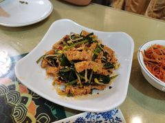 菠菜豆芽拌面筋-新疆红柳花餐厅(新洲店)
