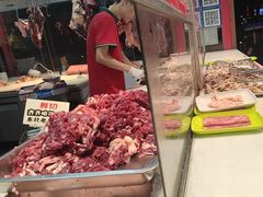 -养牛邓·潮汕牛肉海鲜自助火锅(广州店)