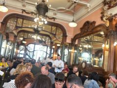 -Majestic Café