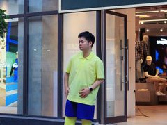 -王府井奥莱临潼小镇(临潼店)