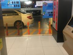 -金虹桥国际中心·停车场
