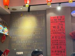 -爆炸头阿姨小四川正宗川味小吃(无任何分店)