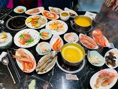 -淡尾·海鲜自助概念餐厅(虹桥南丰城店)