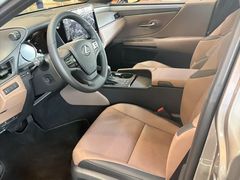 -上海东昌雷克萨斯(沪南路店)
