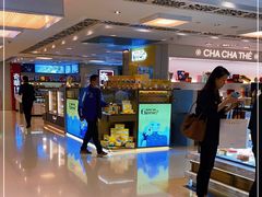 -lululemon(上海浦东IFC店)