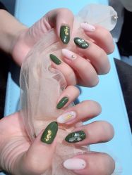 -阿噶西美甲美睫