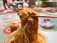 -鲁建明成都担担面