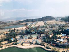 -七彩云南欢乐世界