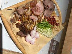 -关东小磨东北菜(漕河泾印象城店)