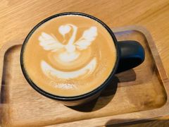 烟熏司考奇拿铁-星巴克臻选(上海合生汇1F店)