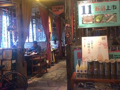 门面-老牌坊云南鱼豆花火锅(爱建店)