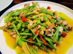 土姜辣爆牛蛙-鱼食饭稻·苏浙土菜17年老馆子(平江路店)