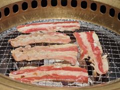 -山川小町·极番烧肉(新地假日广场店)