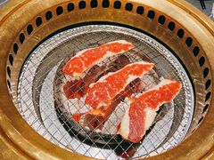 -山川小町·极番烧肉(新地假日广场店)