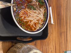 -云阿蛮云南生烫牛肉米线(奉贤路店)