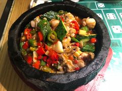 -粤港湾砂锅粥·宵夜(宝龙店)