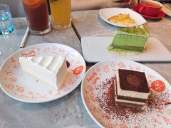 -必胜客(航洋国际店)