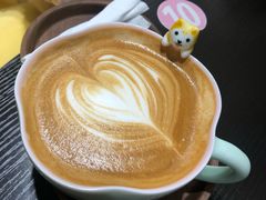 美式拿铁-逗柴咖啡屋·狗咖猫咖宠物桌游