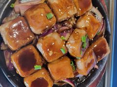-月枫江南小馆(绿地缤纷广场店)