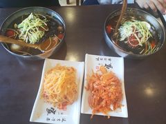 -服务大楼冷面(延大店)