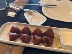 -Efes Turkish & Mediterranean Cuisine 艾菲斯餐厅(陆家嘴店)