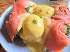 烟熏三文鱼班尼迪蛋-Money Shops(愚园路店)