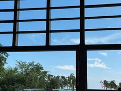 -亚龙湾喜来登·美景台大堂吧