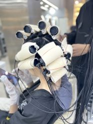 -十六番发型师事务所