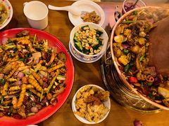 -炉小二铜锅牛蛙•川湘菜(三里屯店)