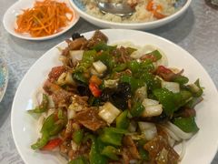 -汗腾格里·风味餐厅(新疆驻京办店)