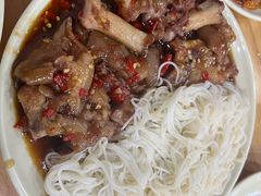 猪蹄面-贤花饭店(城阳店)